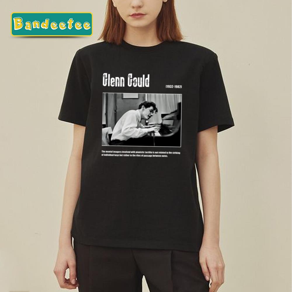 Glen Powell Retro Style Unisex T-Shirt