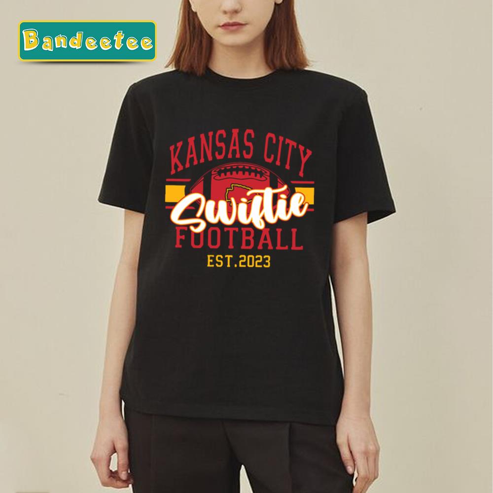 Kansas City Football Swiftie Travis Kelce Unisex T-Shirt