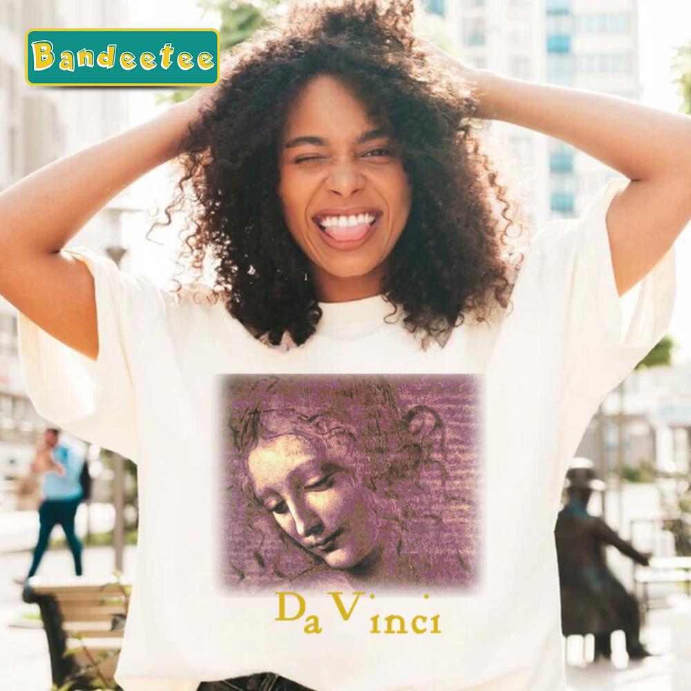 Da Vinci Woman Essential Unisex T-Shirt