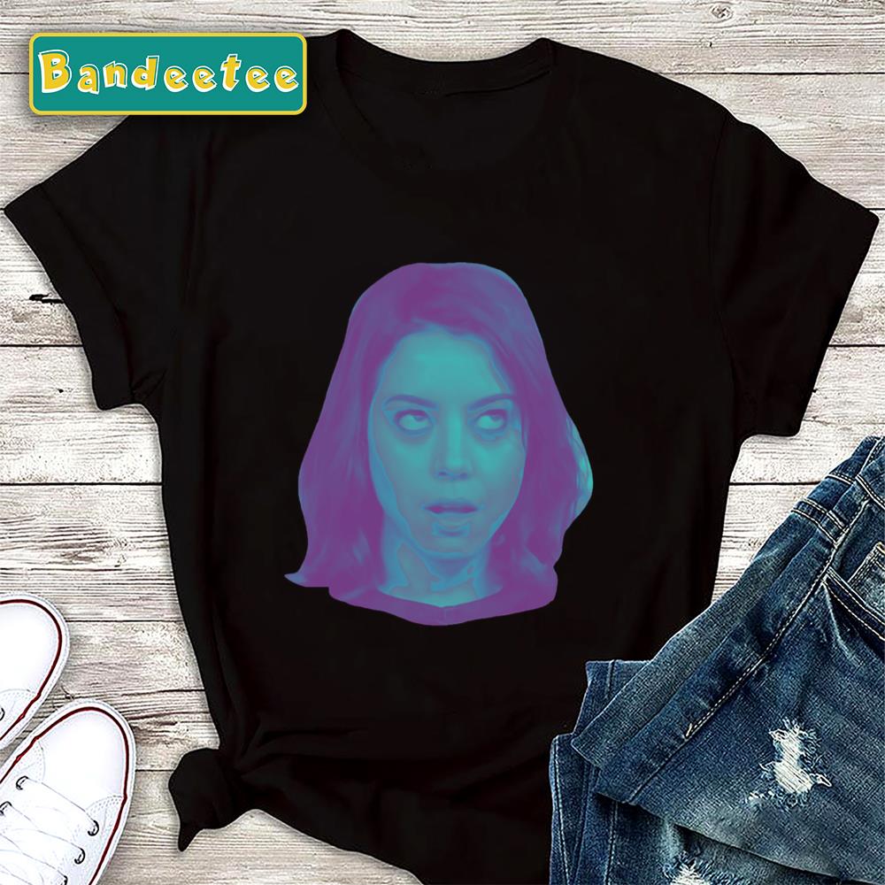 Aubrey Plazas Head Meme Unisex T-Shirt